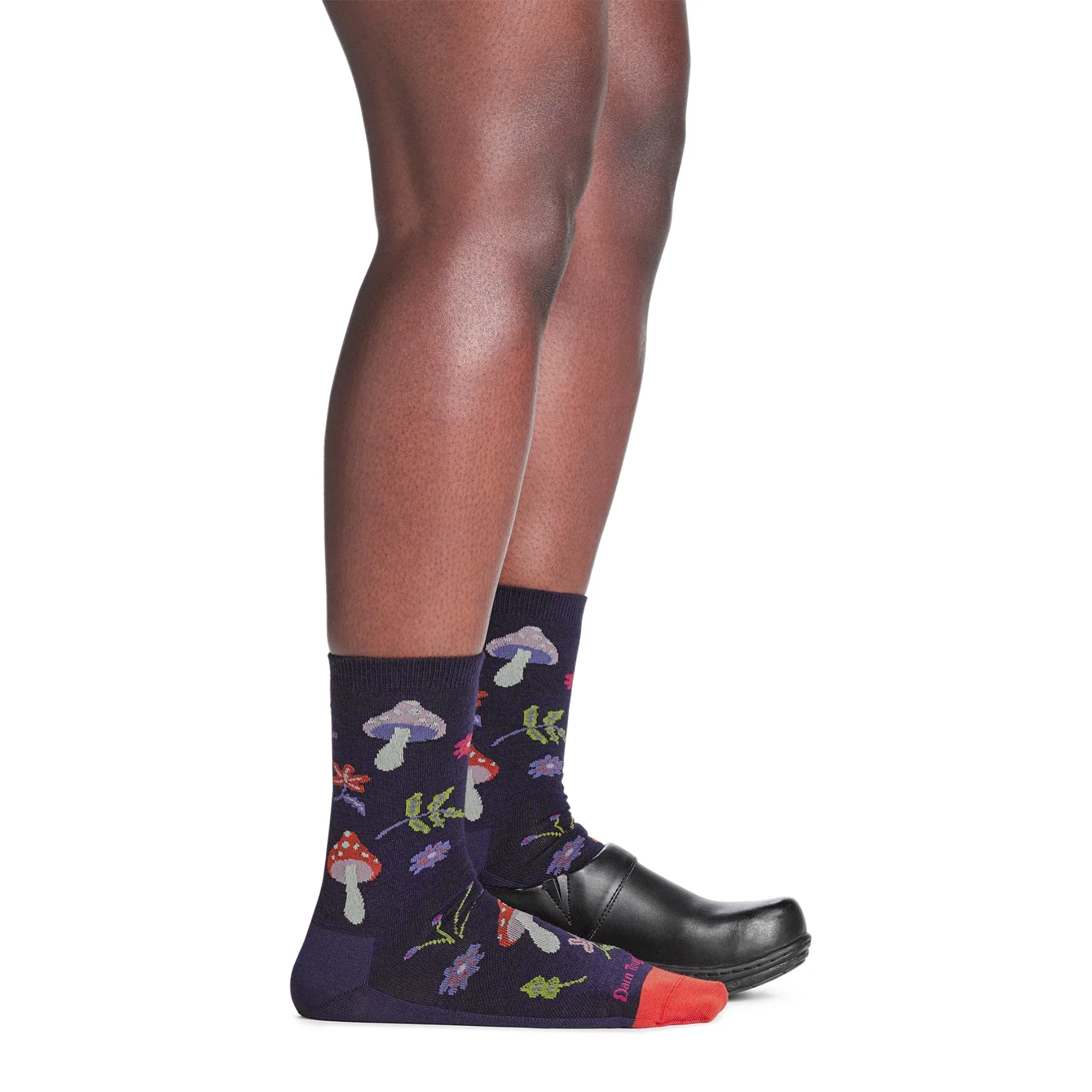 Darn Tough Vermont Women's Shroom Bloom Crew Lightweight Lifestyle Socks - Blackberry - Image 3